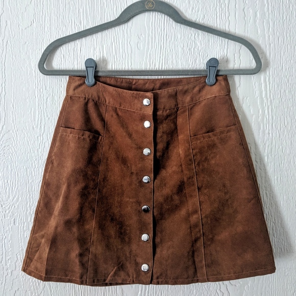 H&M Divided Faux Suede Skirt - Picture 3 of 4